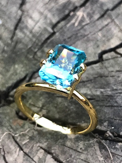 Zircon bleu taille RPC 5.27 cts